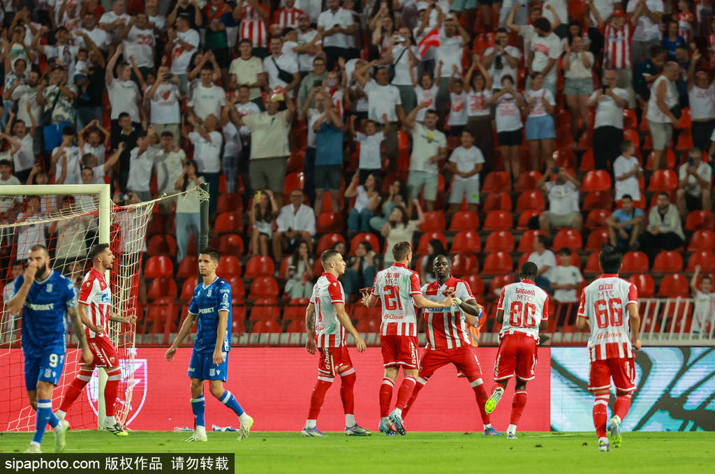 切尔西王者荣耀岌岌可危！瓦尔迪金靴猛烈追击