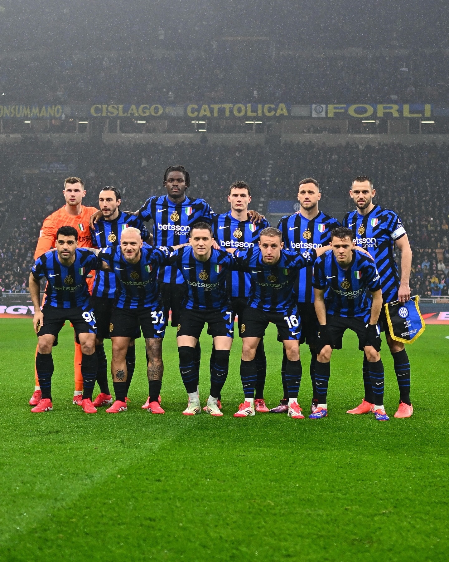 利物浦连续取胜，保持领先位置的简单介绍