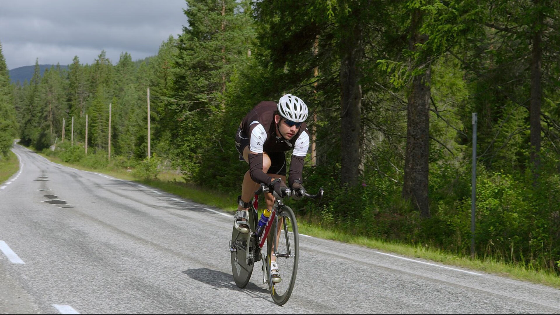 冰与火之歌，凯塞多逆境绽放，安哥拉黑马踏过皇家社会