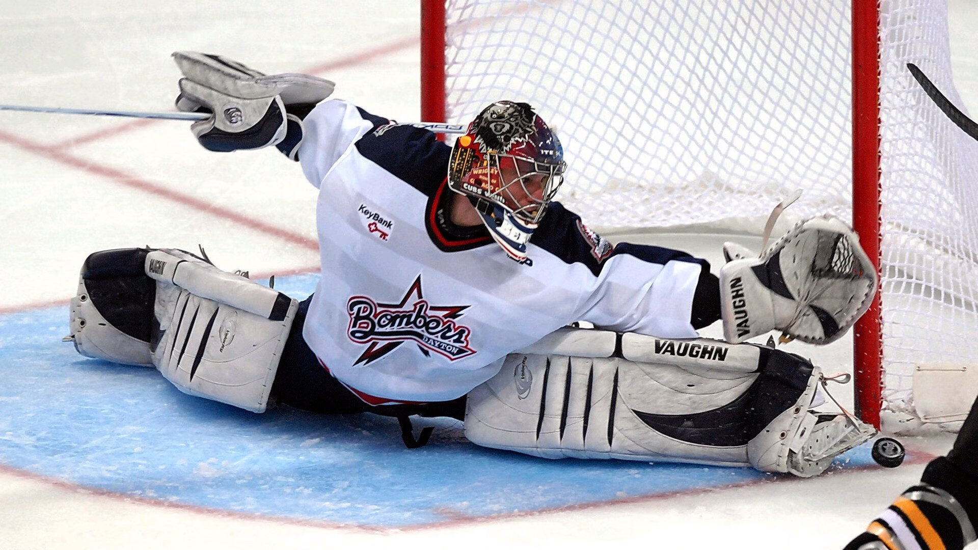 北欧风暴与东方利剑,当瑞典翻盘英格兰,许昕状态火热预示着什么?